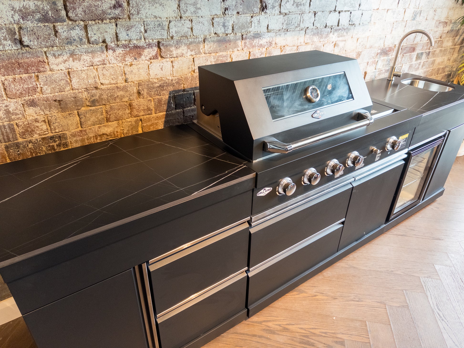 Black Felix 4B + Wok Designer BBQ Kitchen 2.8M: Fridge, Faucet, Sink, Side Wok, Storage Cupboard, Stone Benchtops