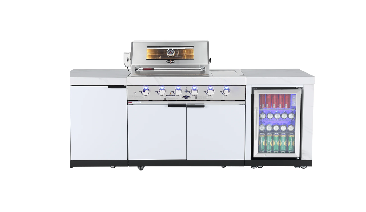 Rockpool White 4B + Wok: Designer Outdoor BBQ Kitchen Package Inc 2DR Fridge, 2DR Sink, 3 Draw Storage, Rear Infrared, Rotisserie, BBQ Cover